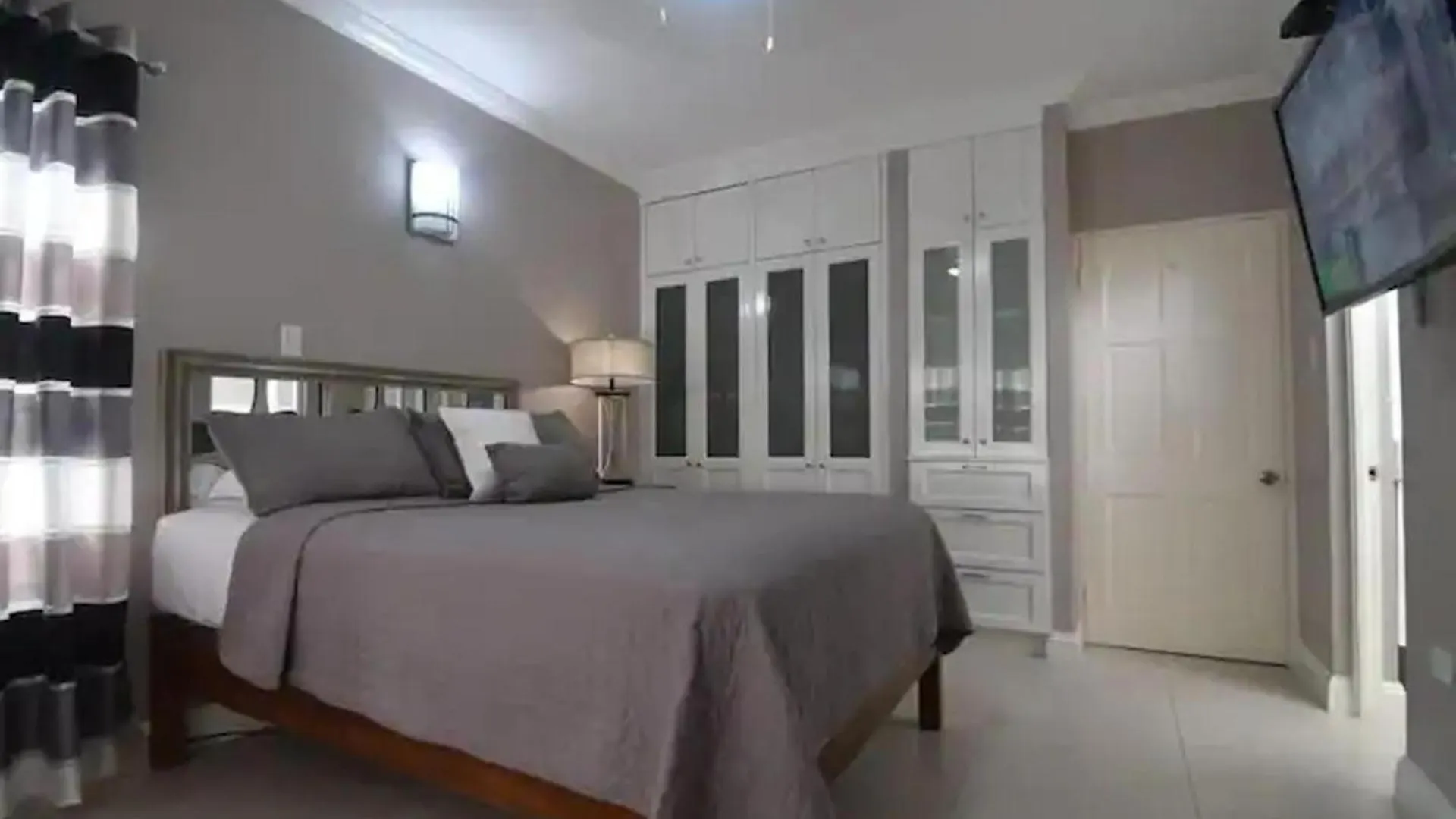 Secluded Ravinia Gem In Kingston 6 Apartment Jamaica